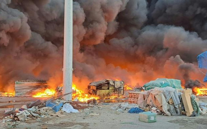 Incendie sur les docks du port de Suakin, le 25 mai 2022 au Soudan afp.com - Ibrahim ISHAQ