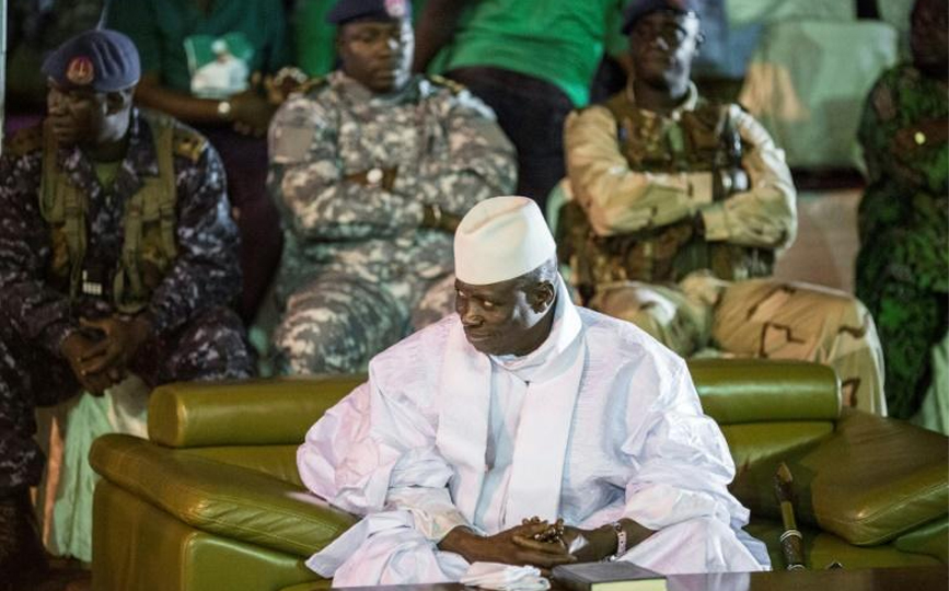 Yahya Jammeh, alors président de Gambie, lors d'un meeting de campagne à Banjul, le 29 novembre 2016 afp.com - MARCO LONGARI