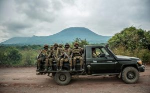 Des soldats congolais près de Kibumba, le 25 mai 2022 en RDC afp.com - Arlette Bashizi