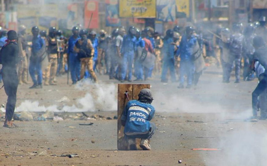 Heurts entre manifestants et forces de sécurités, le 30 juin 2022 à Khartoum, au Soudan afp.com - -