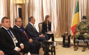 Sergueï Lavrov et sa délégation reçus par le chef de l’État, le colonel Assimi Goïta