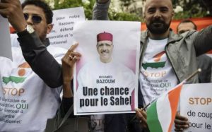 Niger : l'ancien président Mohamed Bazoum aurait tenté en vain de s'évader, selon le régime militaire