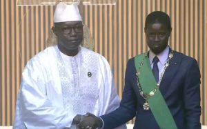 Investiture de Bassirou Diomaye Faye : Le Mali représenté par le président du CNT
